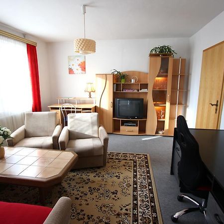 Karin'S Behagliche Ferienwohnung Benshausen Zewnętrze zdjęcie