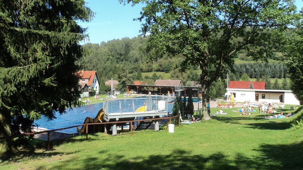 Karin'S Behagliche Ferienwohnung Benshausen Zewnętrze zdjęcie